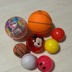 Lots of small balls for kids